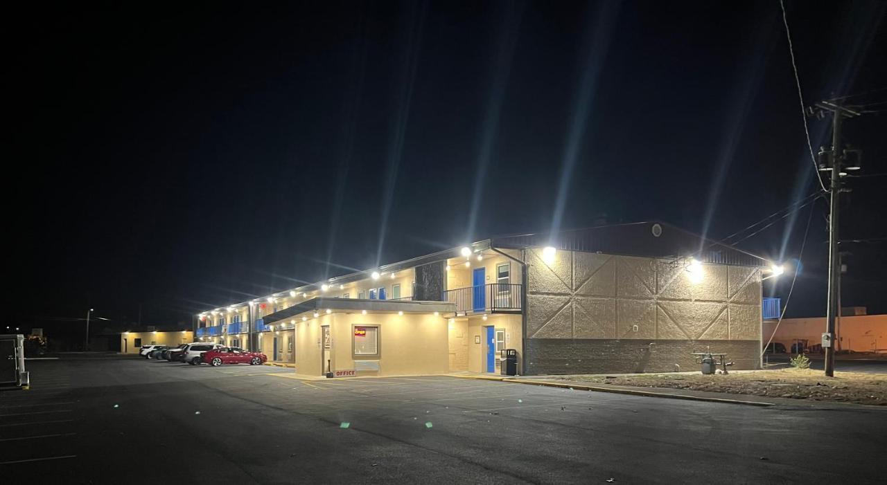 Hotel Super 8 By Wyndham Paducah I-24 Exit 4 Exterior foto