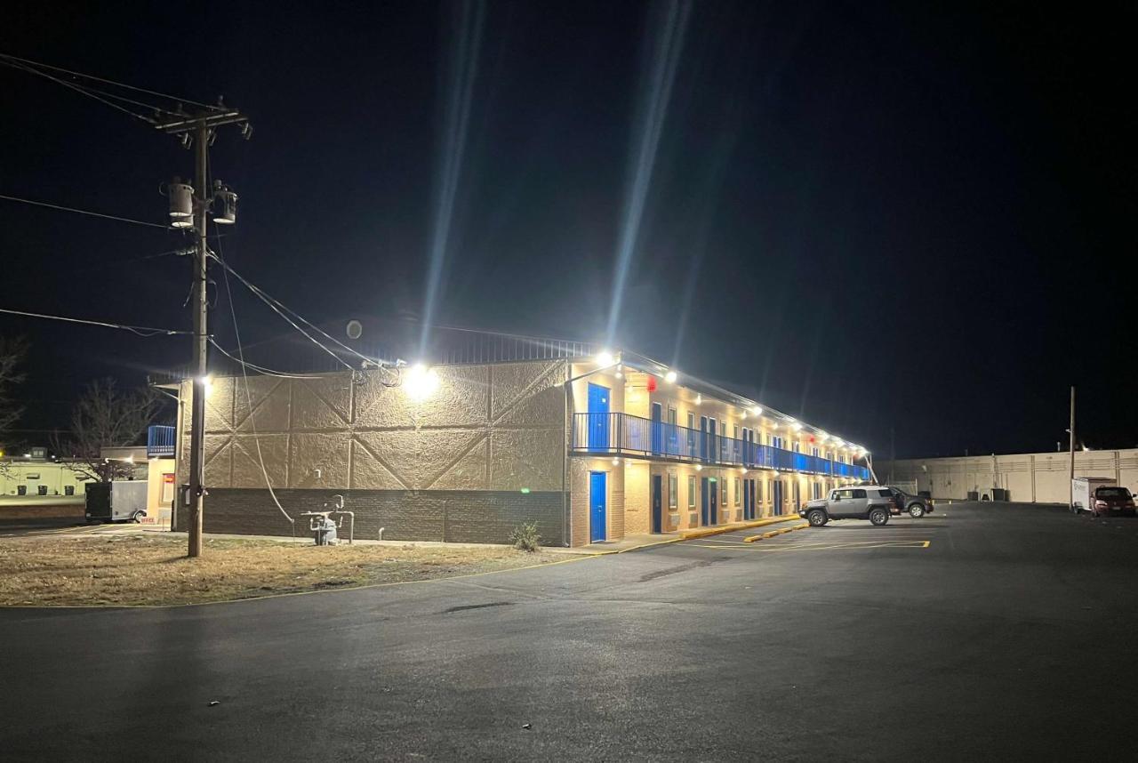 Hotel Super 8 By Wyndham Paducah I-24 Exit 4 Exterior foto
